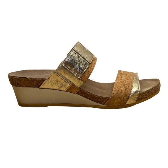 Naot Women’s Gold Metallic Leather Slip-On Comfort Cork Wedge Sandals Size 6 - Picture 1 of 8